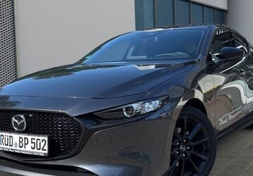 Mazda 3 10.970 km 24.690 &euro; Niedernhausen 65527
