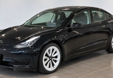 Tesla Model 3 117.000 km 25.490 &euro; Flörsheim am Main 65439