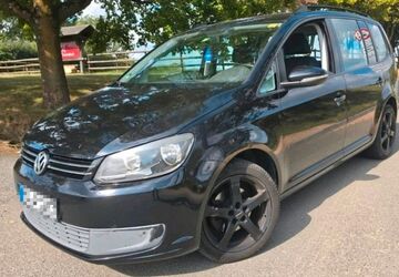 VW Touran 264.900 km 3.300 &euro; Kronberg 61476