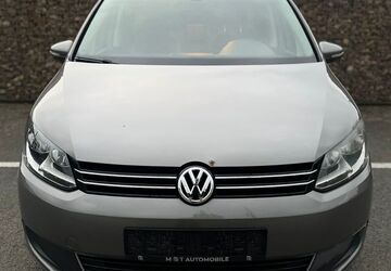 VW Touran 225.000 km 3.900 &euro; Taunusstein 65232