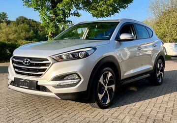 Hyundai TUCSON 139.950 km 12.990 &euro; Taunusstein 65232