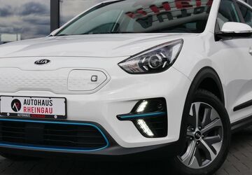 Kia Niro 96.000 km 18.300 &euro; Geisenheim am Rhein 65366