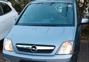 Opel Meriva 74.380 km 6.450 &euro; Rüsselsheim 65428