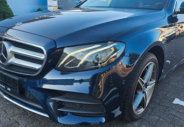 Mercedes-Benz E 300 72.962 km 26.750 &euro; Hattersheim 65795