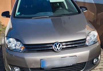 VW Golf Plus 69.000 km 6.800 &euro; Taunusstein 65232