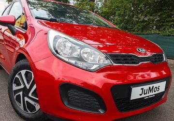 Kia Rio 115.000 km 5.500 &euro; Wiesbaden 55252