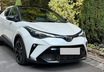 Toyota C-HR 48.000 km 22.900 &euro; Rüsselsheim 65428