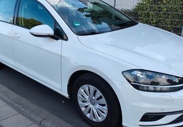 VW Golf 214.000 km 8.700 &euro; Mainz 55118