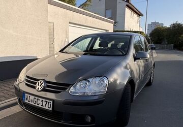 VW Golf 137.000 km 3.600 &euro; Niedernhausen 65527