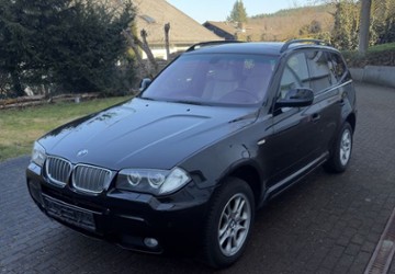 BMW X3 98.000 km 15.900 &euro; Hohenstein 65329