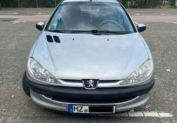 Peugeot 206 115.000 km 2.000 &euro; Ingelheim am Rhein 55218