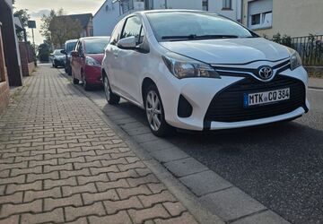 Toyota Yaris 149.000 km 4.700 &euro; Hattersheim 65795