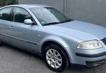 VW Passat 157.000 km 2.490 &euro; Wiesbaden 65197