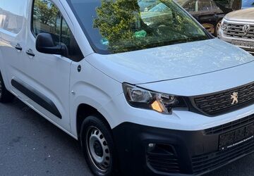 Peugeot Partner 112.000 km 12.200 &euro; Wiesbaden 65203