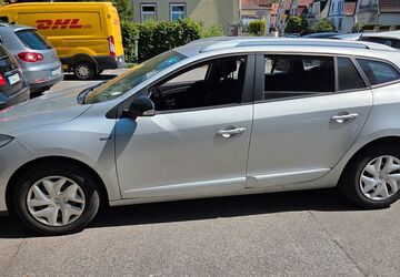 Renault Megane 147.000 km 5.500 &euro; Bischofsheim 65474